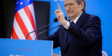 Berisha: Shqiptarët kanë paguar mbi 300 milionë euro për pallatin në pajë të Linda Ramës