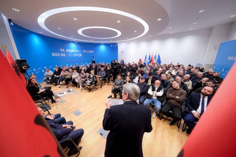 Berisha: Censura e këtij regjimi është më e keqe se ajo e viteve të diktaturës