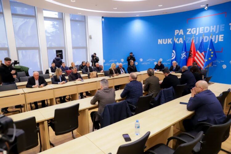 PD nuk do të bojkotojë Komisionin e Reformës Territoriale