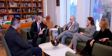 Berisha pret eurodeputetin Gahler: ‘Skandali Balluku’ po përdoret nga Rama kundër integrimit