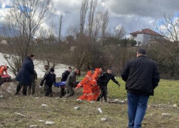 BURREL/ Gjendet trupi i pajetë i të riut pas 30 ditësh. FSK nuk u largua asnjë ditë