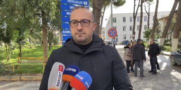 Saimir Korreshi: Spitali i Lushnjës i rrënuar dhe pa aparatura, pacientët trajtohen në korridor