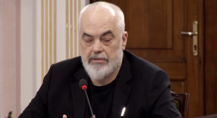 Rama: Balluku dha dorëheqjen 3 herë. Ekzekutivi është pushtet i pavarur 