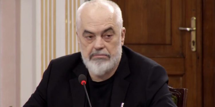 Rama: Balluku dha dorëheqjen 3 herë. Ekzekutivi është pushtet i pavarur 