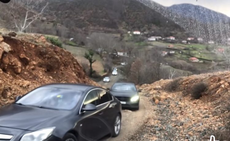 Bllokimi i aksit juglindor, Berisha: Rrugën nuk e shembi moti, por e shembi korrupsioni!