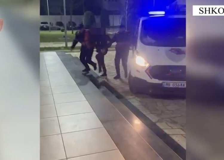 Arrestohet grabitësi 22-vjeçar i bankes së Koplikut