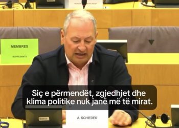 Andreas Schieder: Polarizimi politik në Shqipëri po dobëson besimin, kërkohet më shumë transparencë dhe goditje e korrupsionit në nivele të larta