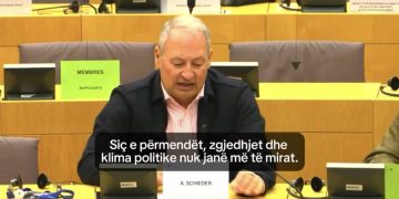 Andreas Schieder: Polarizimi politik në Shqipëri po dobëson besimin, kërkohet më shumë transparencë dhe goditje e korrupsionit në nivele të larta