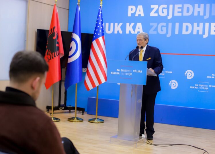 Berisha: Gjyqtarët dhe prokurorët kanë të drejtë për pagat e tyre. Si është historia e makinës luksoze te ‘Mektrin’