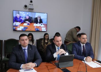 Balliu prezanton projektligjin: Paratë e konfiskuara nga krimi t’i kthehen shoqërisë. PS voton kundër