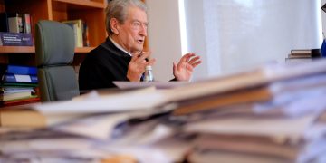 Berisha: Vrapi ynë do të ndalet vetëm kur të kalojmë mbi kombet e tjera për rroga dhe pensione