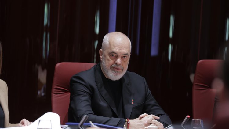 Rama mbledh kabinetin për negociatat me BE: Nuk duhet të humbasim asnjë afat