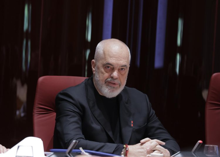 Rama mbledh kabinetin për negociatat me BE: Nuk duhet të humbasim asnjë afat