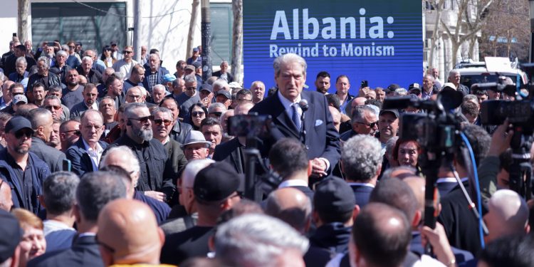 Berisha: Sot Rama shënoi fundin e tij politik, firmosi të drejtën e shqiptarëve për ta nxjerrë me të gjitha mjetet