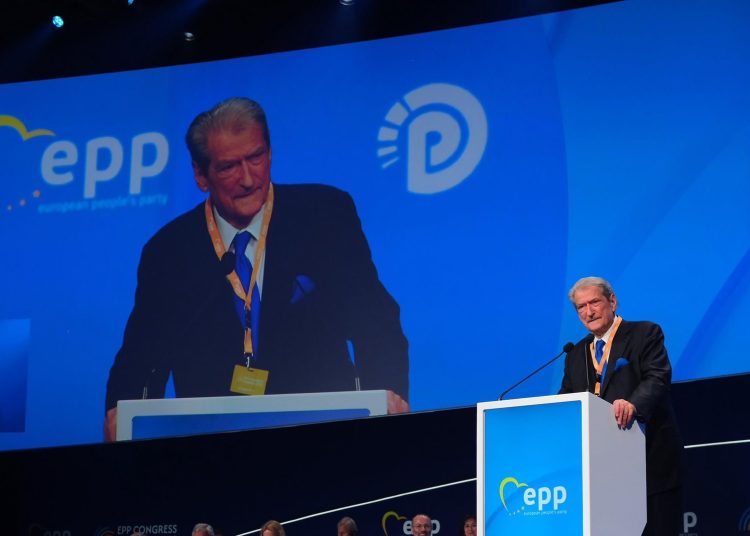 Berisha niset drejt Brukselit në 50 vjetorin e EPP-së, agjendë intensive me liderët europianë