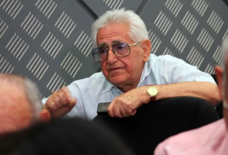 Ndahet nga jeta në moshën 96-vjeçare ish deputeti dhe politikani, Tomor Dosti