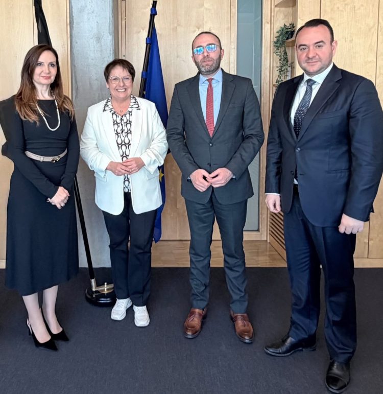 Opozita takime në Bundestag me zv. Kryetaren e grupit parlamentar të CDU: Lufta kundër korrupsionit mbetet sfida kryesore