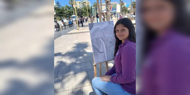 DURRËS/ 14 vjeçarja zhduket nga shtëpia në mëngjes, letra dramatike. Telefoni për çdo informacion