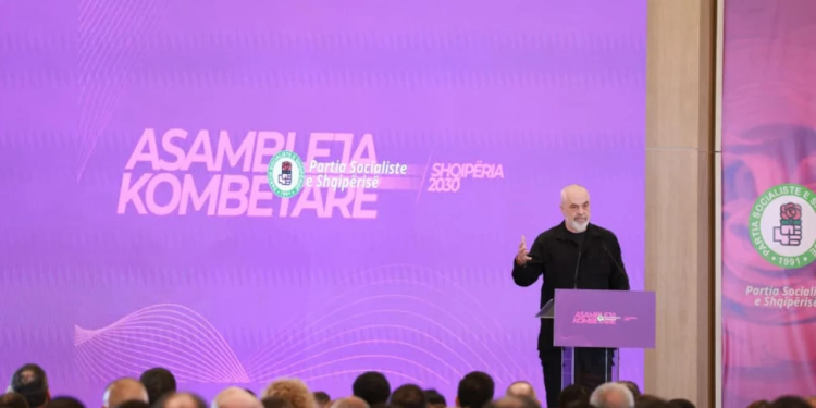 Rama njofton referendumin për uljen e numrit të deputetëve