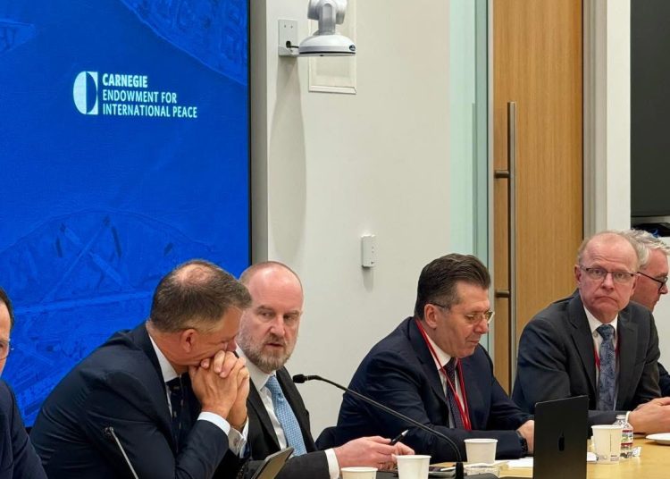 Mediu në SHBA: Alarm për zgjedhjet në Shqipëri dhe diskutime strategjike në Pentagon