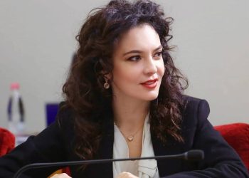 Spiropali i përgjigjet Ballës: Të mblidhet grupi parlamentar i PS, diskutim të troçtë pavarësisht si shkon