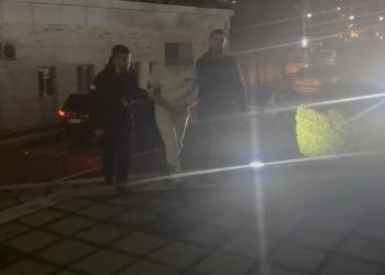 Mashtronte bizneset duke u prezantuar si inspektor shteti, arrestohet 26-vjeçari në Sarandë