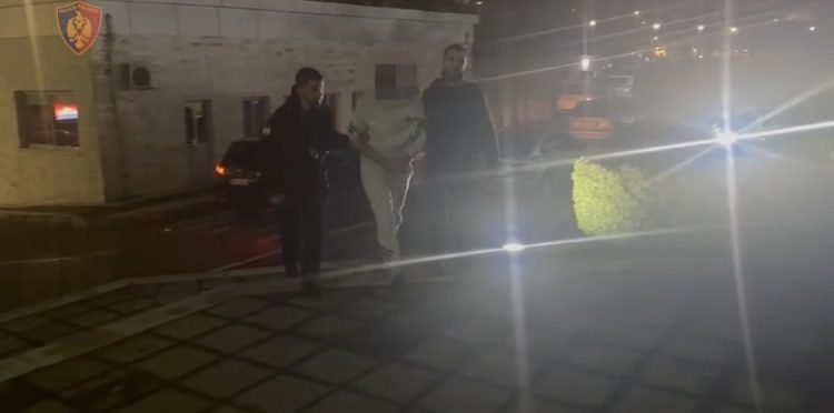 Mashtronte bizneset duke u prezantuar si inspektor shteti, arrestohet 26-vjeçari në Sarandë