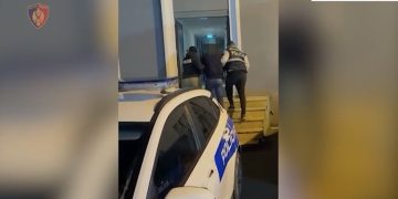 EMRI/ Operacioni “Vendimi” në Tiranë, arrestohet 43-vjeçari i kërkuar nga Italia