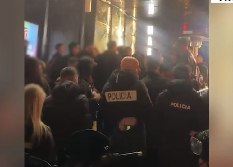 Arrestohen 9 kamarierë e banakierë të lokaleve të natës në ish Bllok, kokainë dhe MDMA