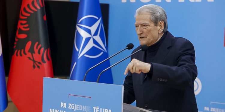 Berisha deklaron garimin për kryetar të PD më 23 maj