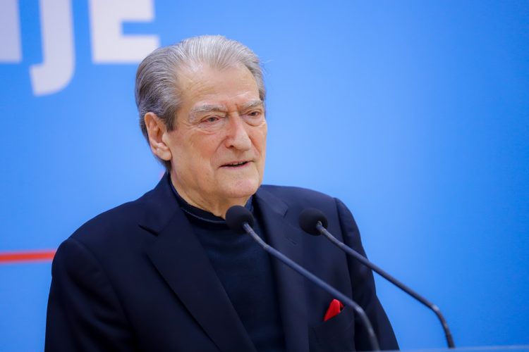 Berisha: Duhet të bashkohemi! Ditën që do të paraqitet kërkesa për Ballukun, të gjithë përpara parlamentit