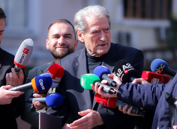 Berisha: Më 12 mars, Shqipëria vjen këtu për të kërkuar largimin e Ramës! Ora do caktohet. Berisha shpjegon mosvotimin për Spiropalin