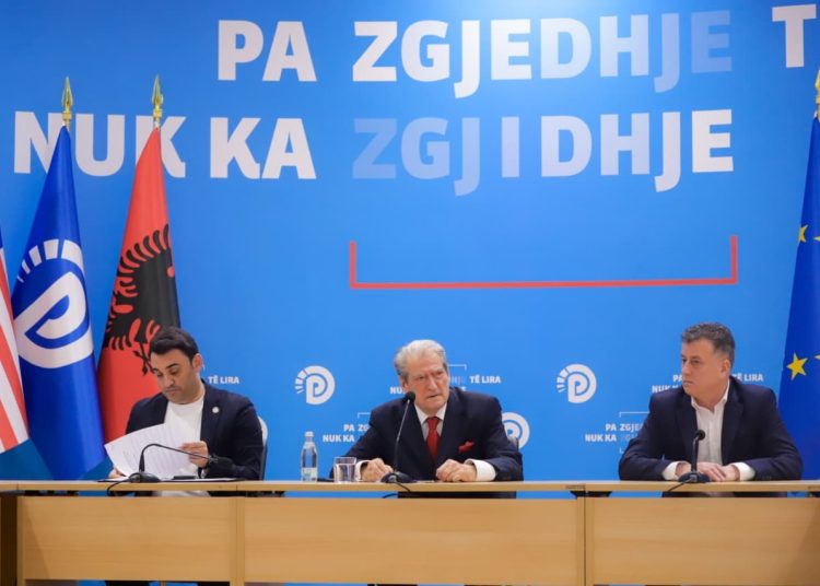 Berisha: Sot duhej të mbahej konferenca ndërqeveritare me BE, qeveria po fsheh bllokimin e procesit të integrimit