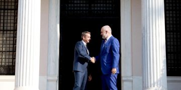 Rama në Athinë, do të marrë pjesë në Forumin Ekonomik të Delphit, takim me Mitsotakis