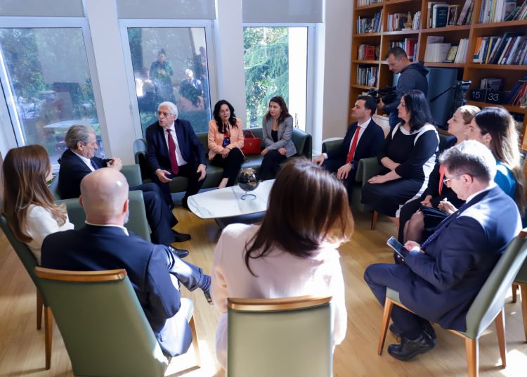 Këshilli i Diasporës në zyrën e Berishës. Çfarë i kërkuan kreut të PD