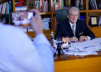 Berisha për akuzat se është në marrëveshje me Ramën: Pse Rama sponsorizon këtë propogandë