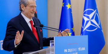 Berisha analizon shifrën e Ramës për investimet e huaja: Jo 1.6miliardë euro por vetëm 300 milionë