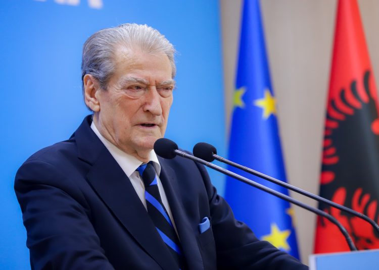 Berisha: Pa ndëshkimin e Ramës dhe Ballukut nuk ka asnjë hap drejt BE-së