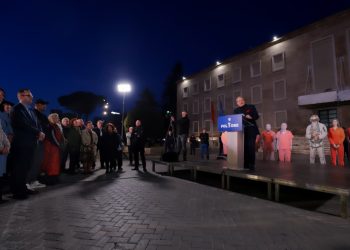 Berisha: Mediat e kontrolluara nga qeveria duan të mbajnë në këmbë regjimin mafioz të Ramës