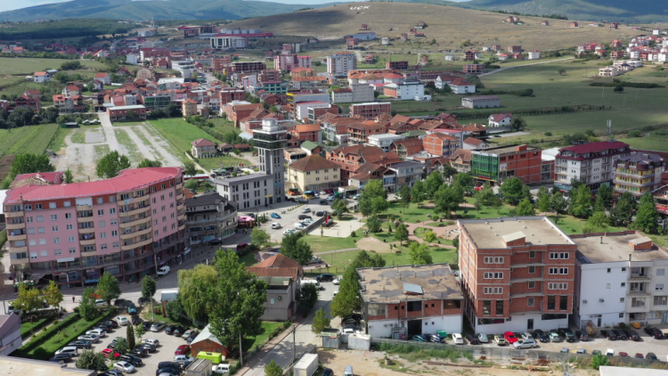 Shpërthim tragjik në Malishevë, humbin jetën babai dhe dy fëmijët e tij