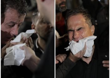 Dhunë e policisë në protestë, deputetët Flamur Noka dhe Luçiano Boçi goditen. Boçi në spital, Noka mjekohet në rrugë