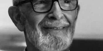 Ndërron jetë akademiku Rexhep Qosja, varroset në ceremoni të thjeshtë sipas amanetit