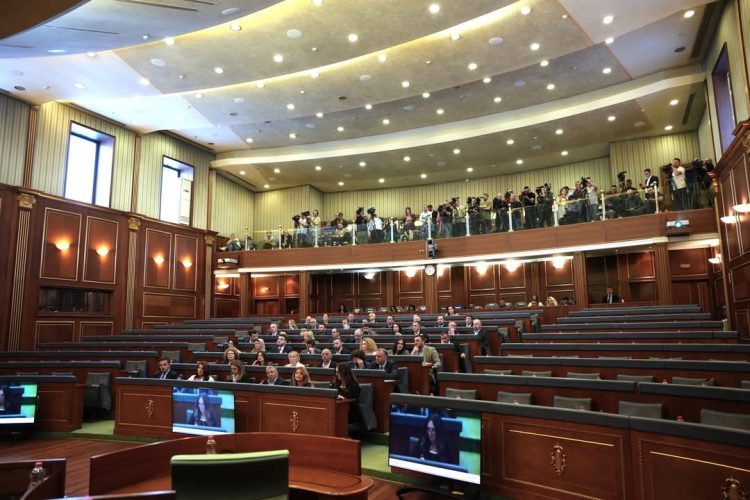 Shtyhet për nesër seanca për zgjedhjen e presidentit të Kosovës