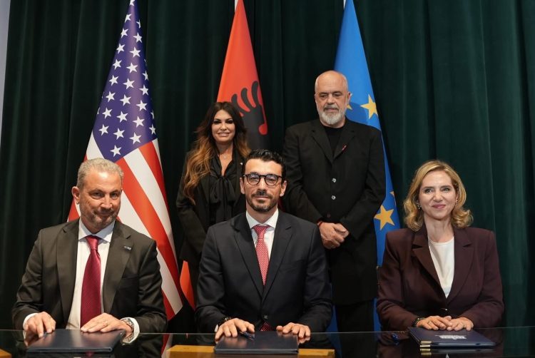 Shqipëria firmos marrëveshje strategjike për energjinë nga gazi i lëngshëm amerikan