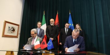 Firmoset marrëveshja në Pashaliman: 2 anije për vete, të tjerat për miqtë