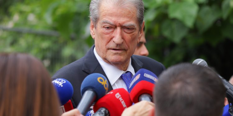 Berisha: Edi Rama duhet të ishte në ndjekje penale për dosjen “Partizani”