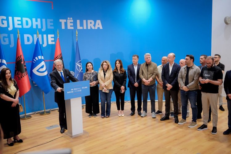 Çfarë tha Berisha për ata që votuan kundër, falenderon pjesëmarrësit