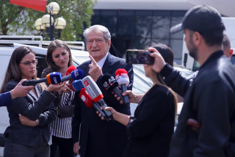 “Çmimi i lartë i naftës. Shqiptarët paguajnë 7 herë më shtrenjtë se gjermanët”