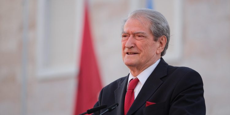“Mediat po bëhen mburojë e Ramës duke ngjallur mosbesim dhe cinizëm ndaj protestës”