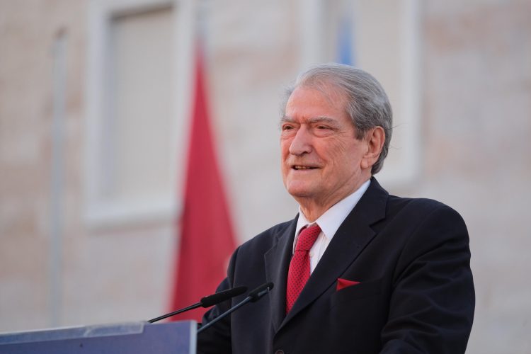 “Mediat po bëhen mburojë e Ramës duke ngjallur mosbesim dhe cinizëm ndaj protestës”